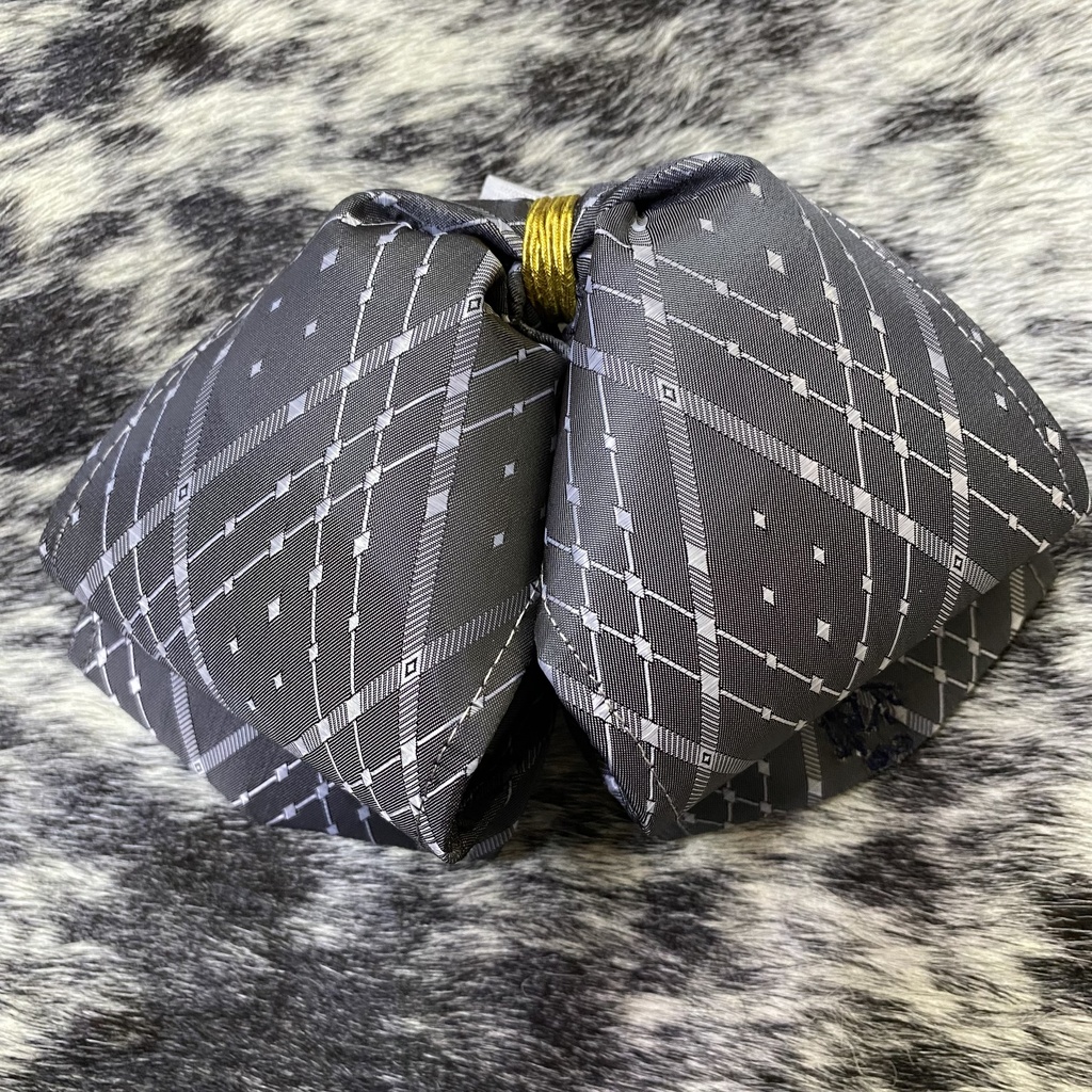 MOÑO GRIS LISO DE NIÑO 8-10
