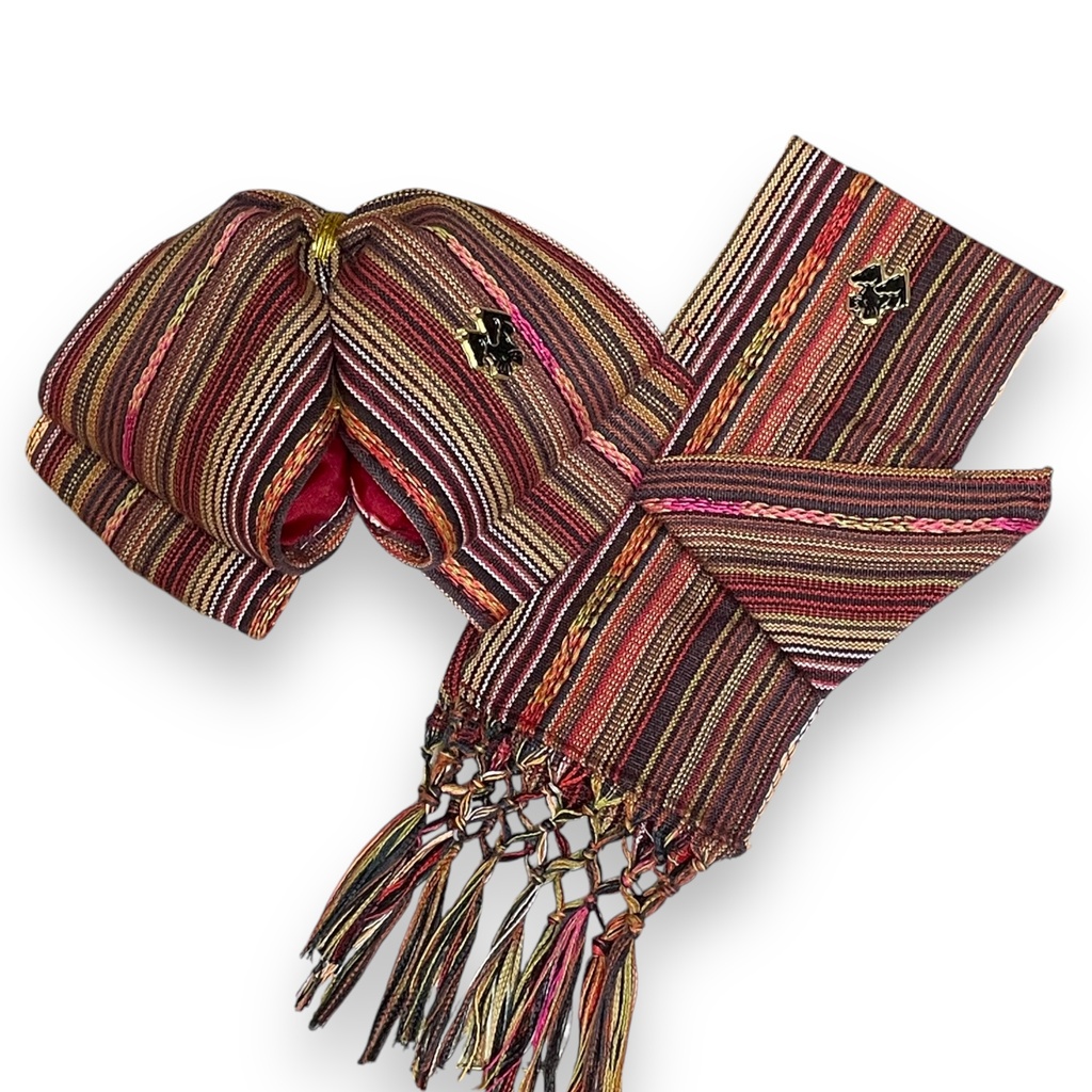 MOÑO MULTICOLOR CON AJUAR