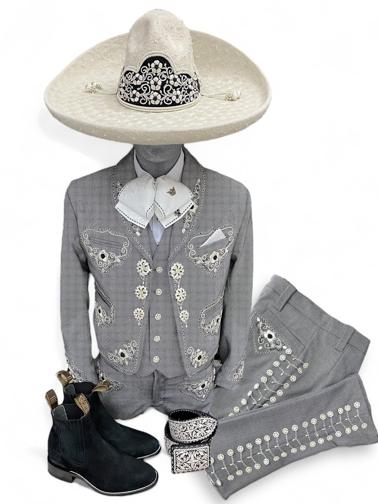 TRAJE GRIS EN CANUTILLO 