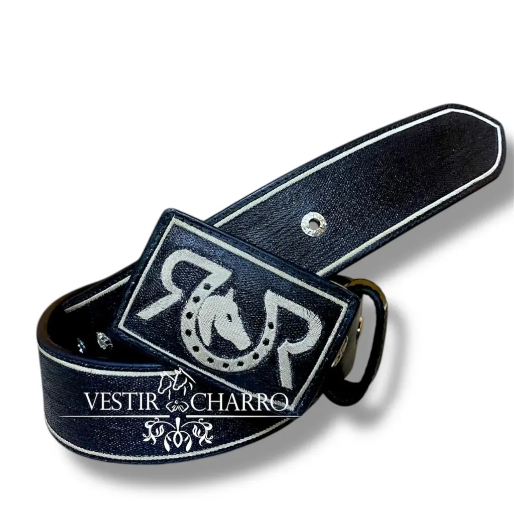 CINTURON BORDADO EN PLATA TALLA 40