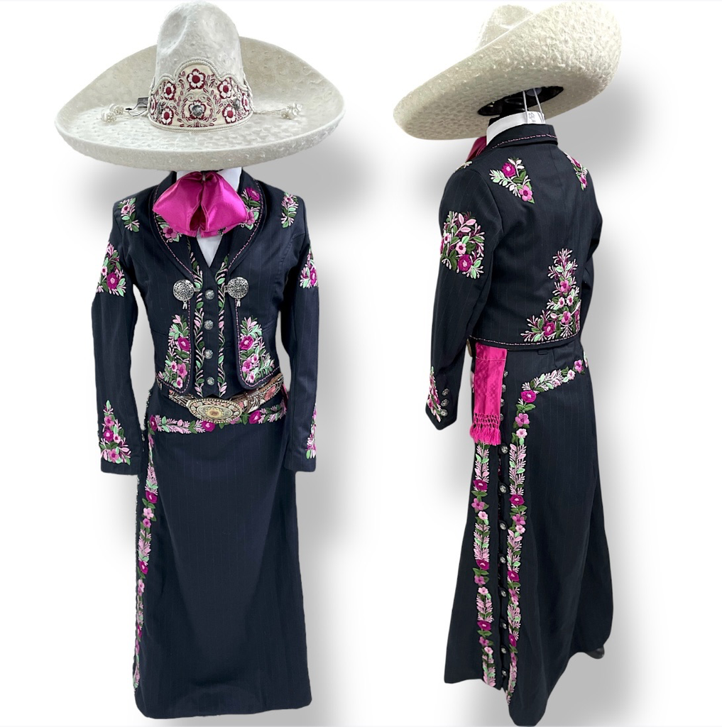 TRAJE DAMA BORDADO HILO TALLA #CH 