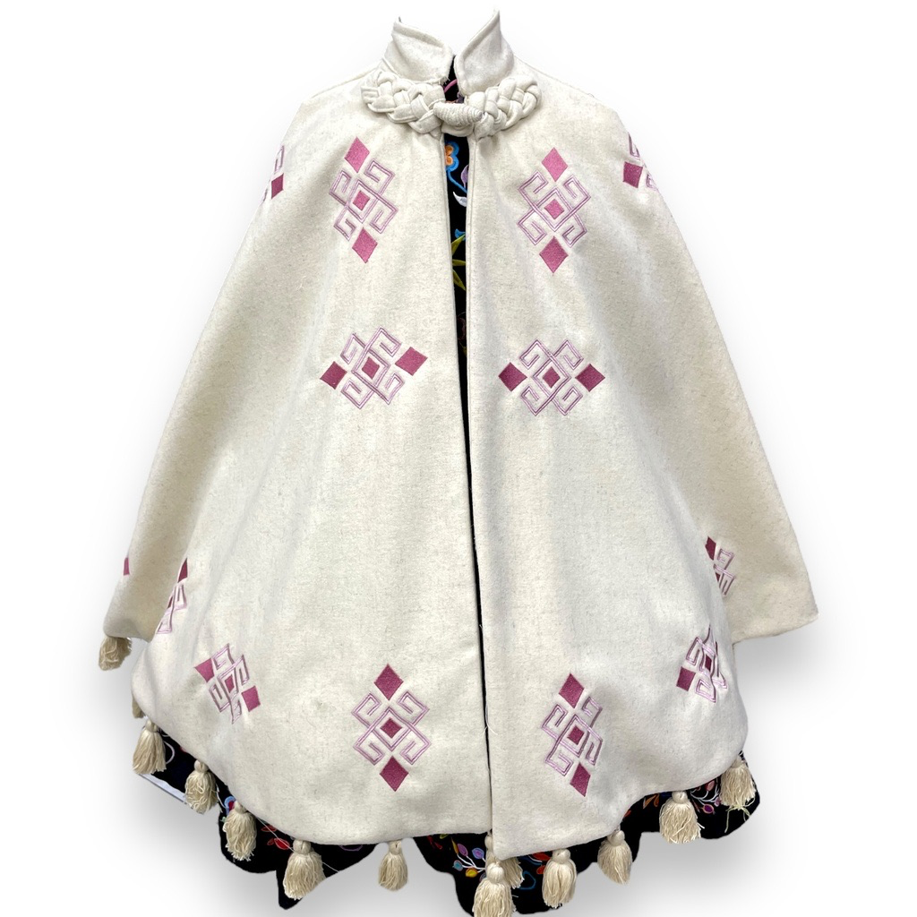 RUANA NIÑA TALLA 5 (Opcion 2)