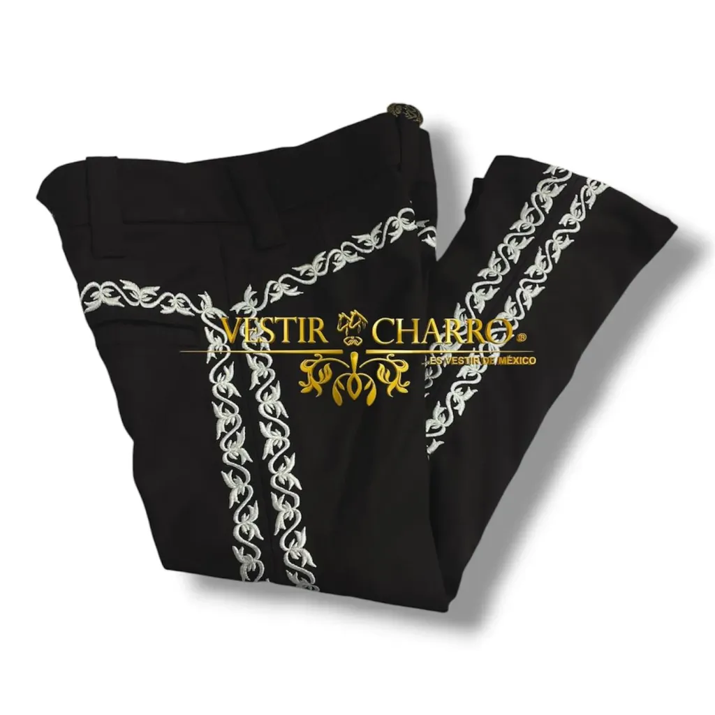 PANTALON BORDADO NIÑO 6