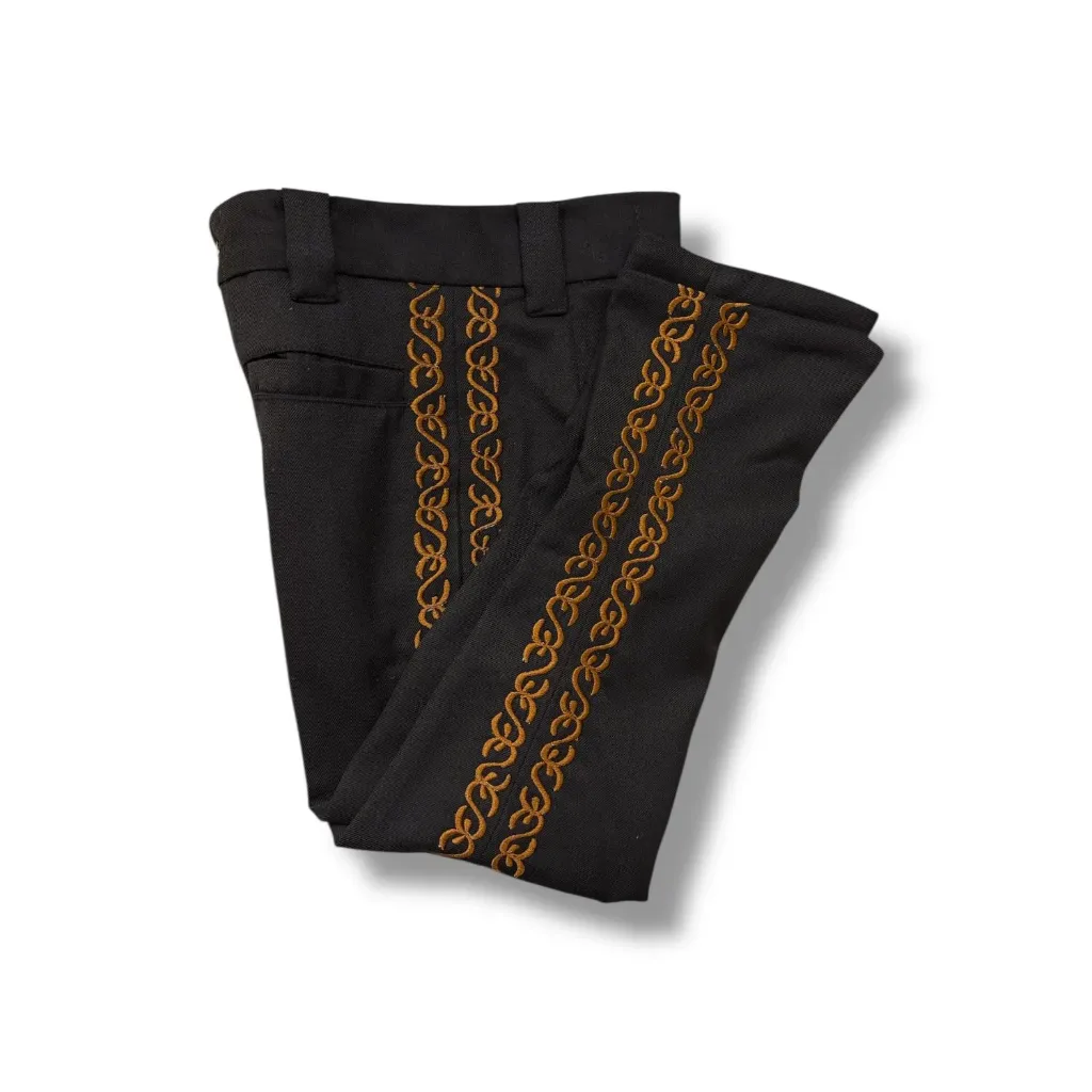PANTALON BORDADO NIÑO 6