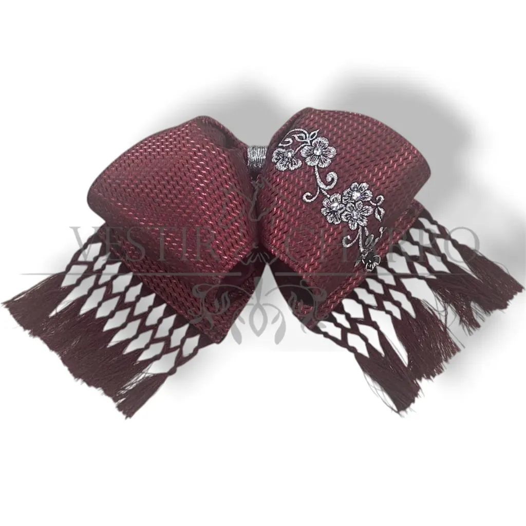 MOÑO ROJO BORDADO Y BARBAS ADULTO (Opción 1)