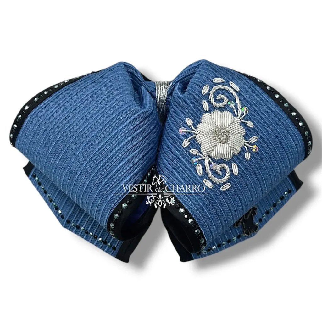 MOÑO CANUTILLO CON BIES Y PIEDRAS ADULTO (Opción 4)