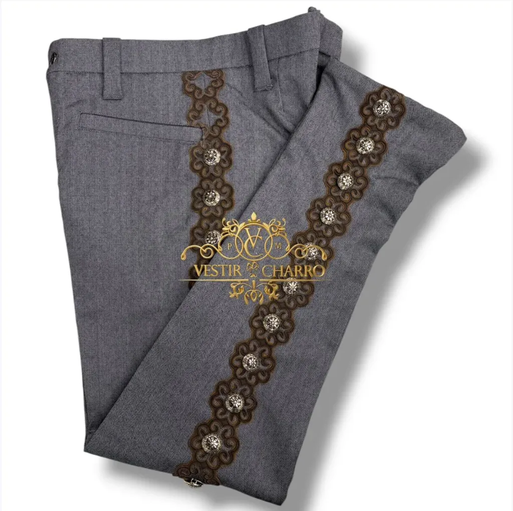 PANTALON GRECA 3D CON BOTONADURA 32X32