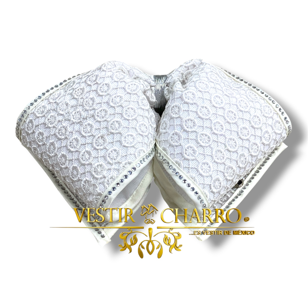 MOÑO BLANCO CON GUIPIUR Y PIEDRAS ADULTO