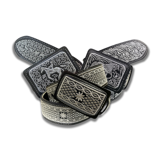 CINTURON BORDADO EN HILO PLATA