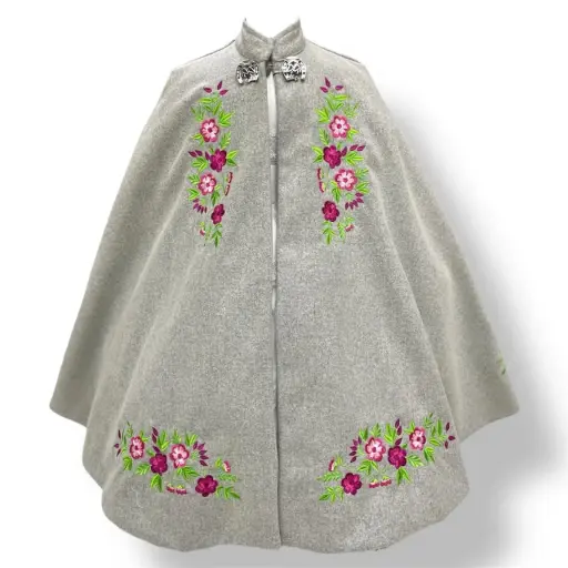 RUANA NIÑA TALLA 4 