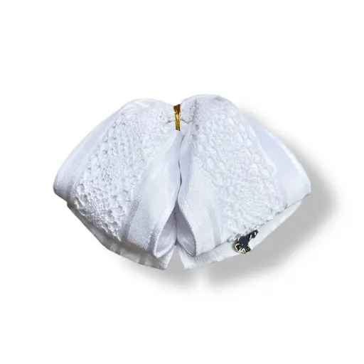 MOÑO BLANCO CON GIPIUR JUVENIL